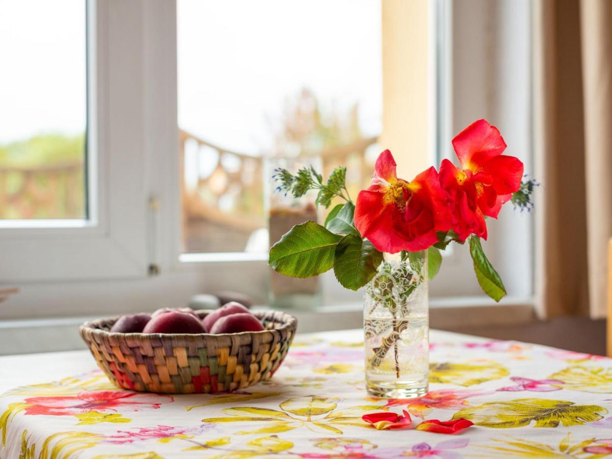 Idyllic Bungalow In Pepelow With Garden 외부 사진